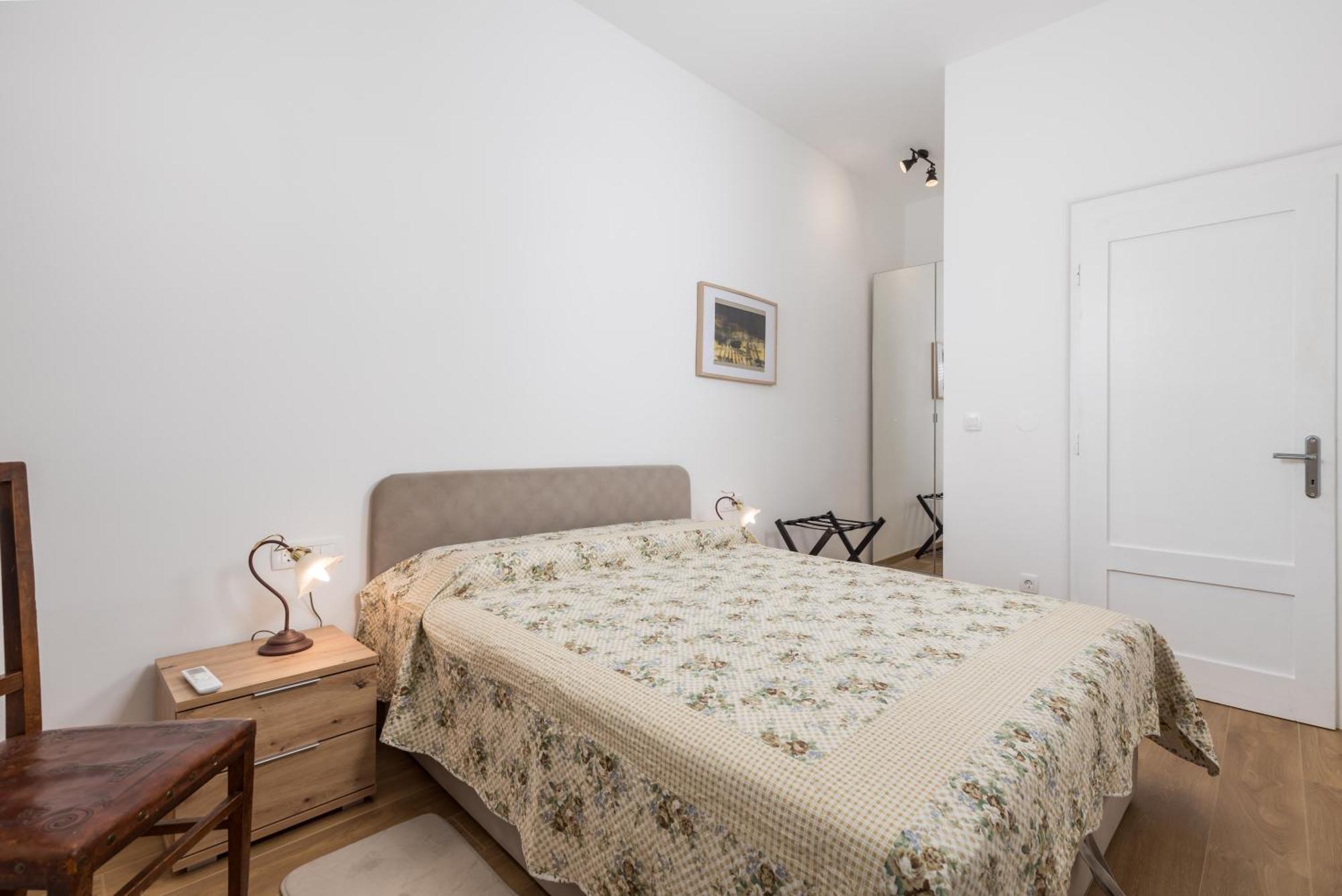 Vera Apartment Rijeka Bagian luar foto