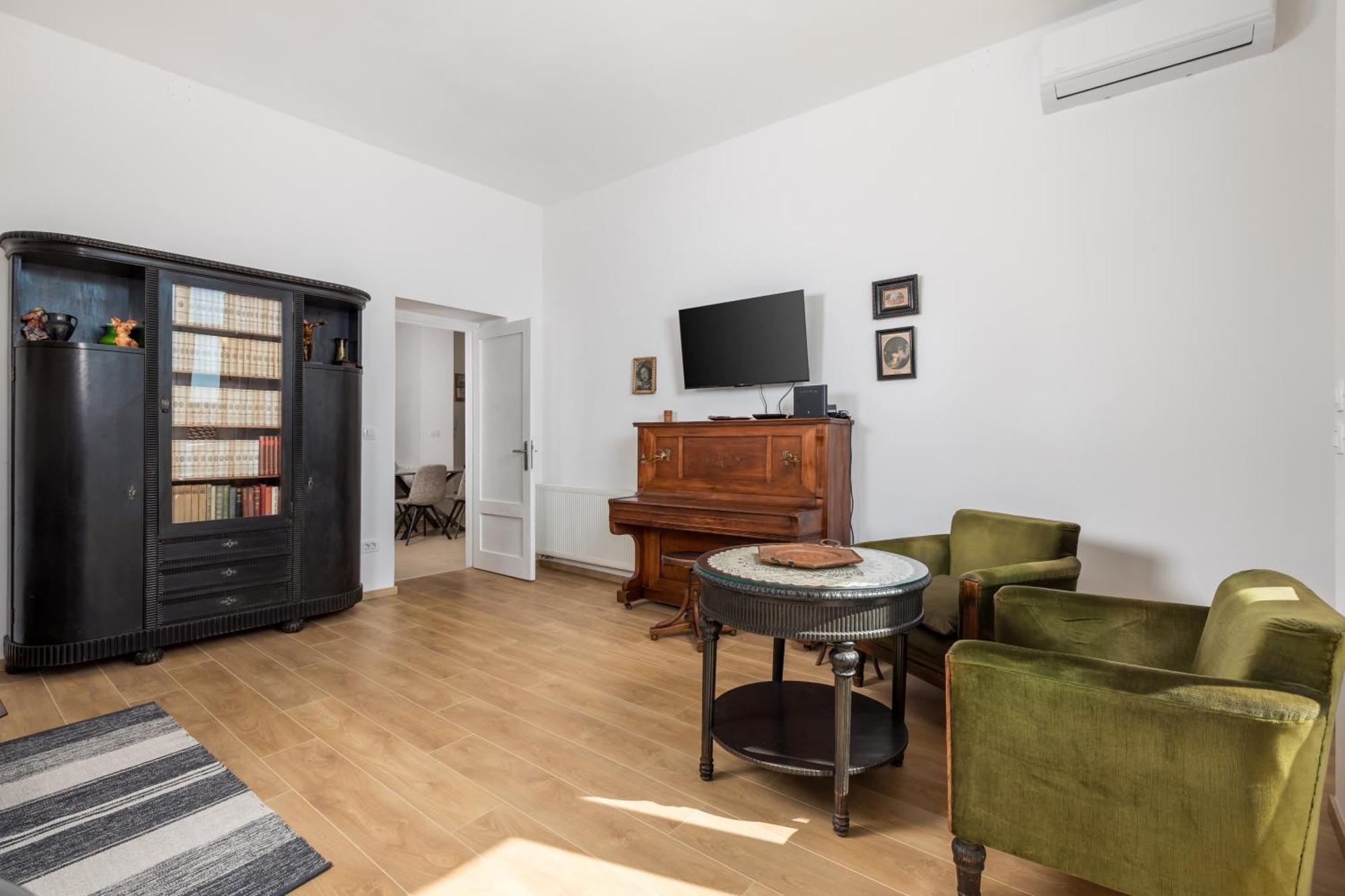 Vera Apartment Rijeka Bagian luar foto