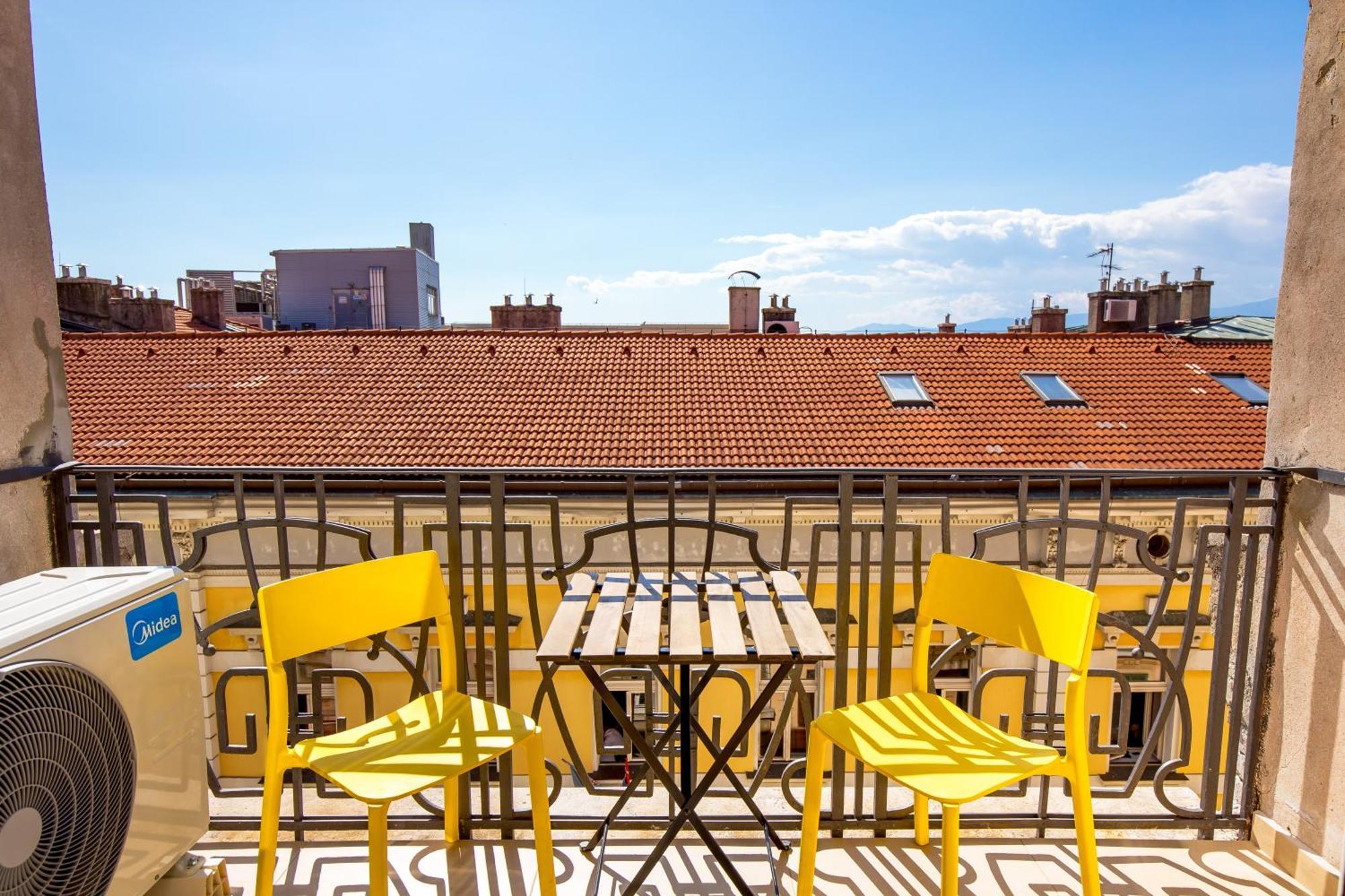 Vera Apartment Rijeka Bagian luar foto
